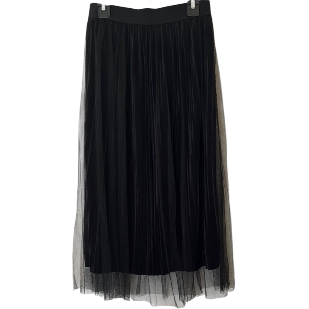 Umgee USA size medium black tulle layered skirt elastic waist fits size 6-8